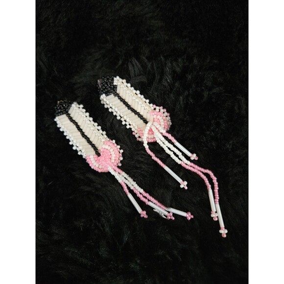 NATIVE AMERICAN OJIBWE HANDMADE 2 in LONG BEADED FEATHER SET PINK